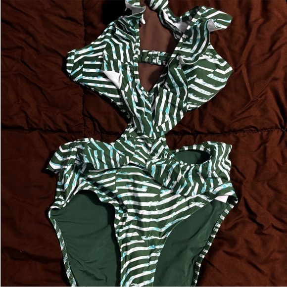 ISO - Picture 1 of 1